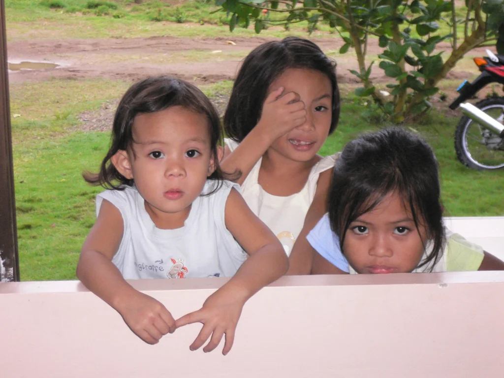 Kinder-08-292-e1764031352947